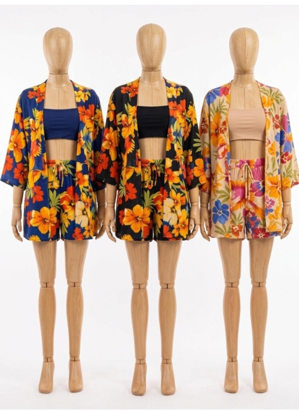 Conjunto Kimono Curto e Shorts Tropical