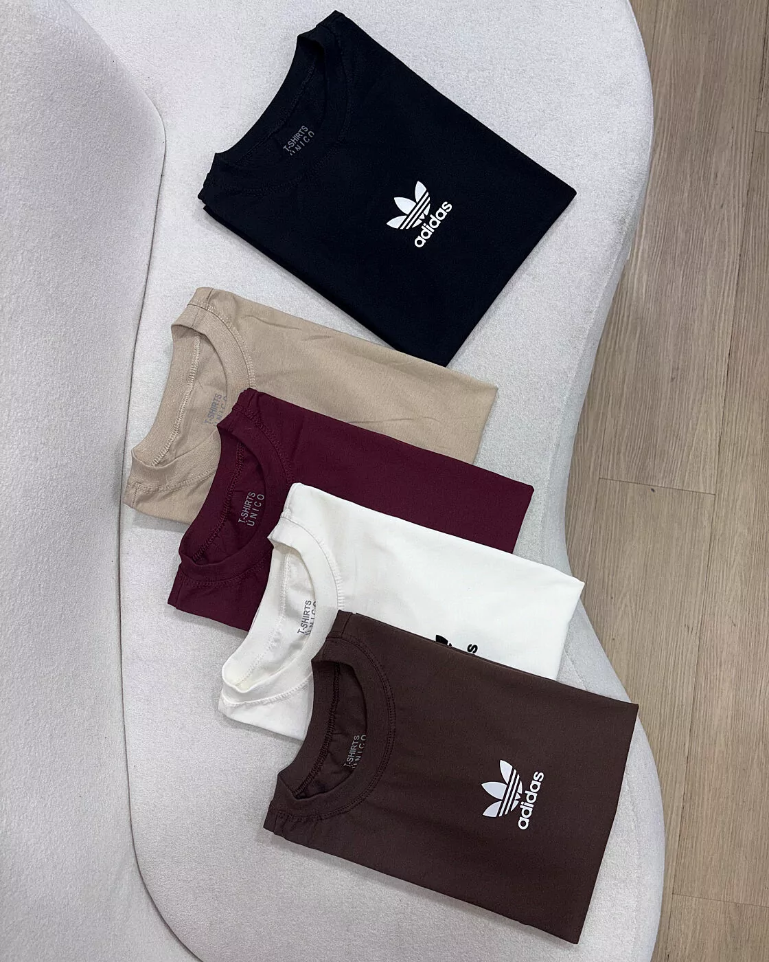 Tee Adidas