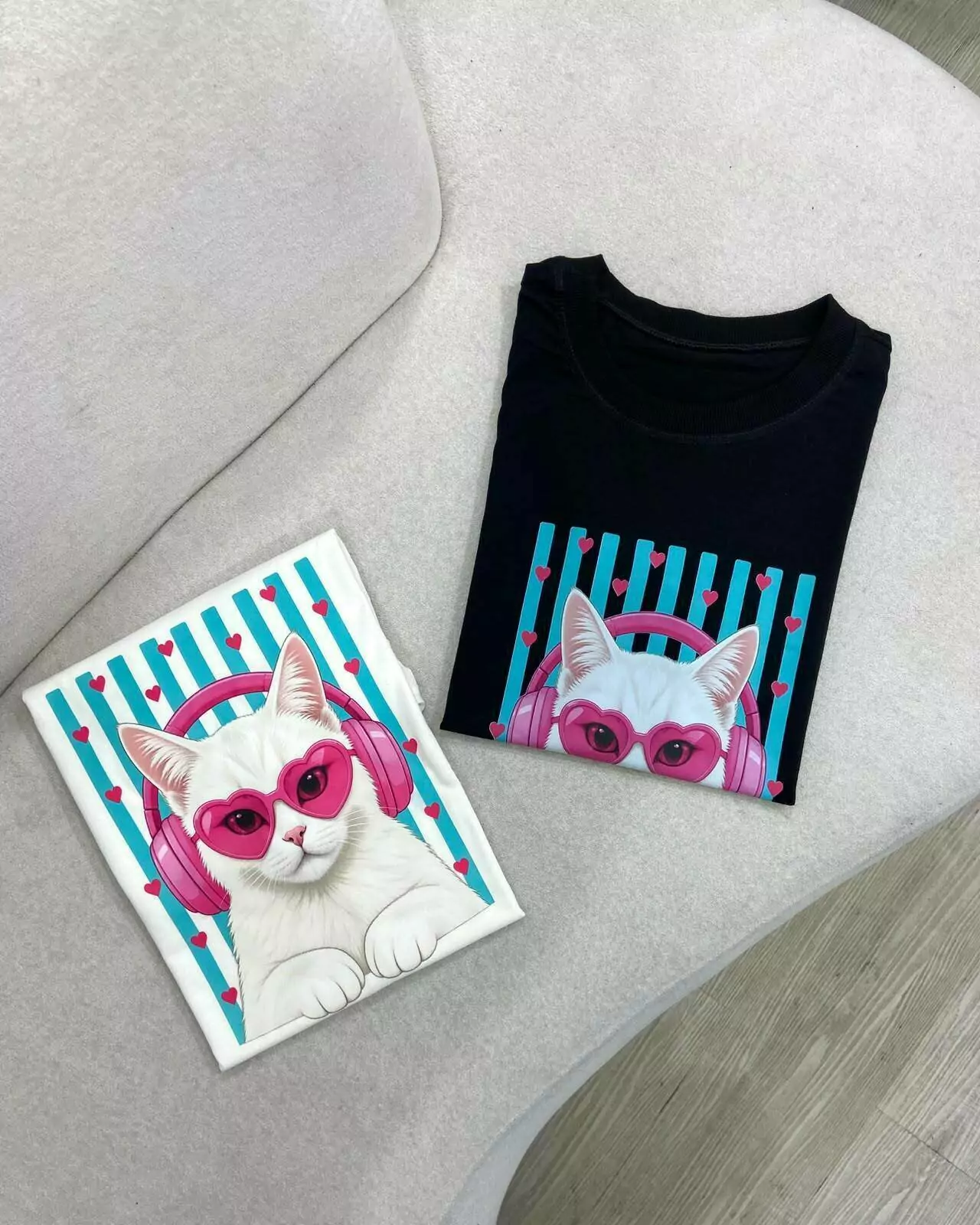 TEE CAT FONES