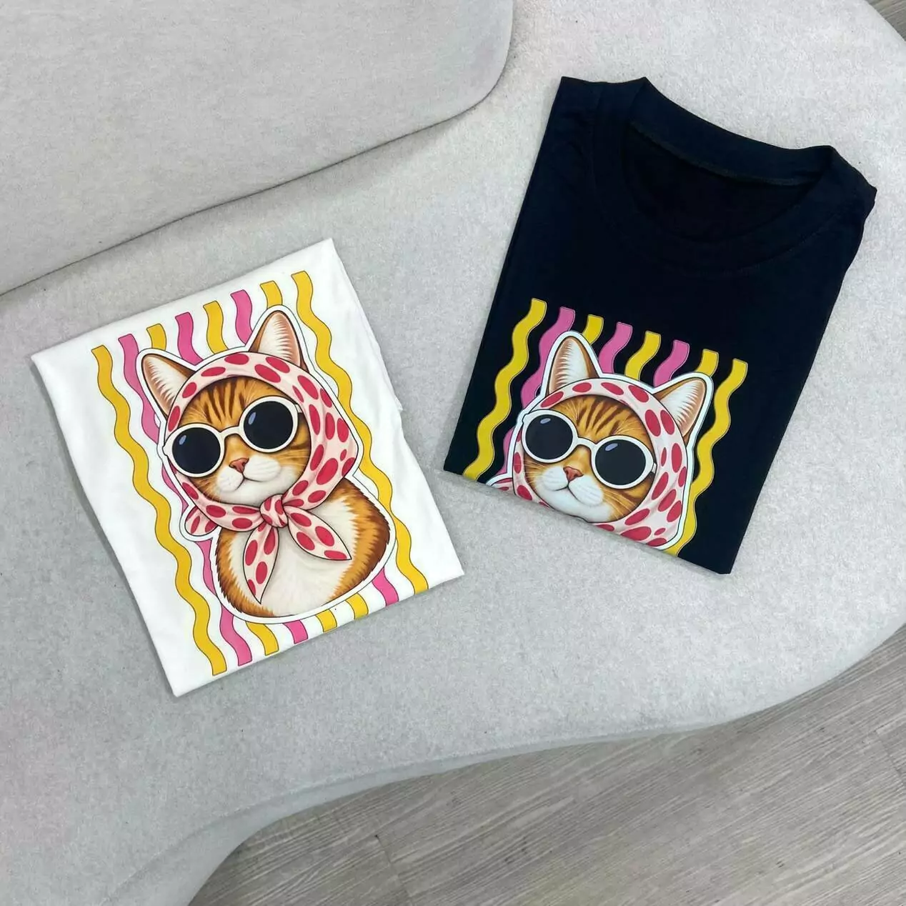 TEE CAT LISTRAS
