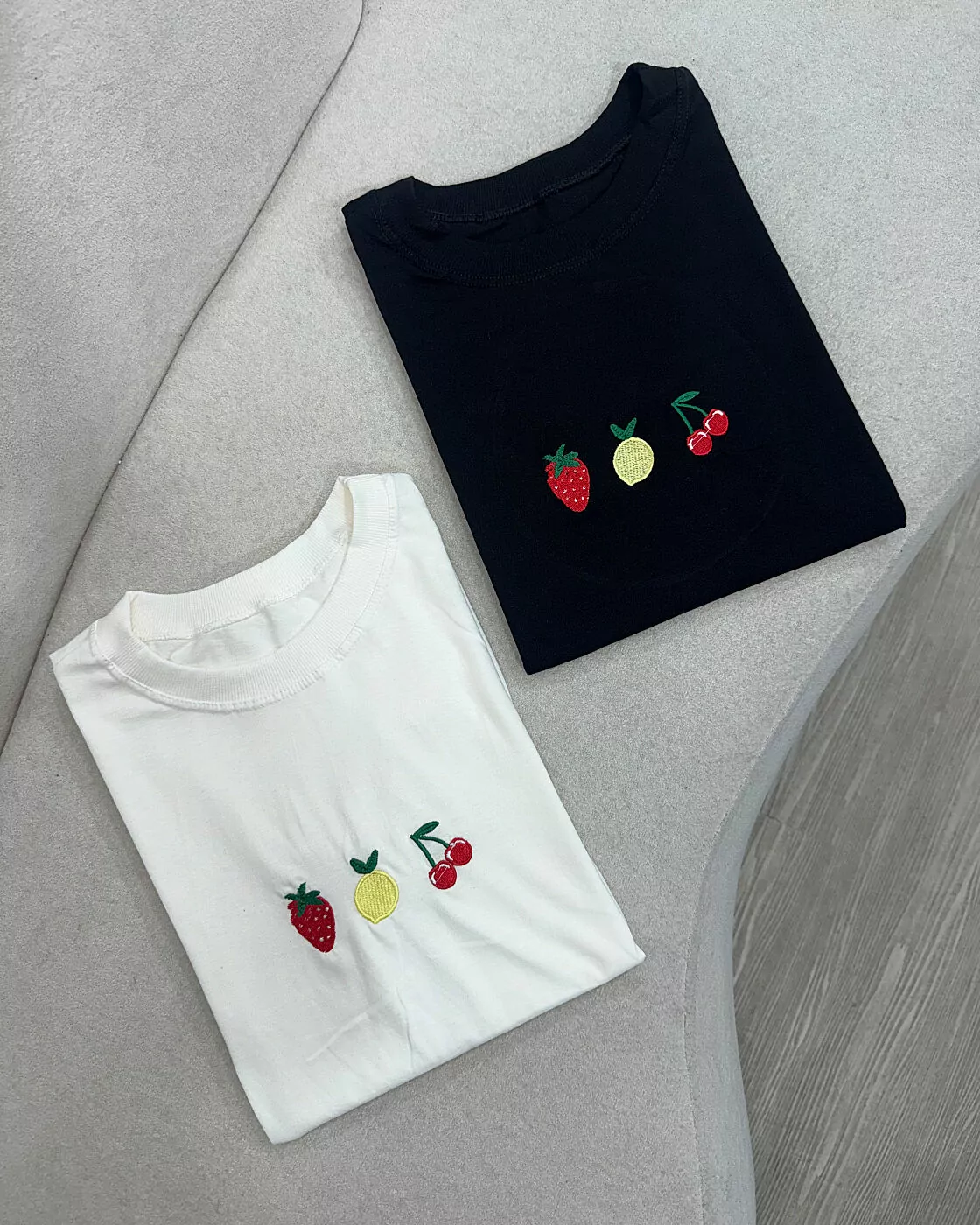 Tee Frutas Bordado