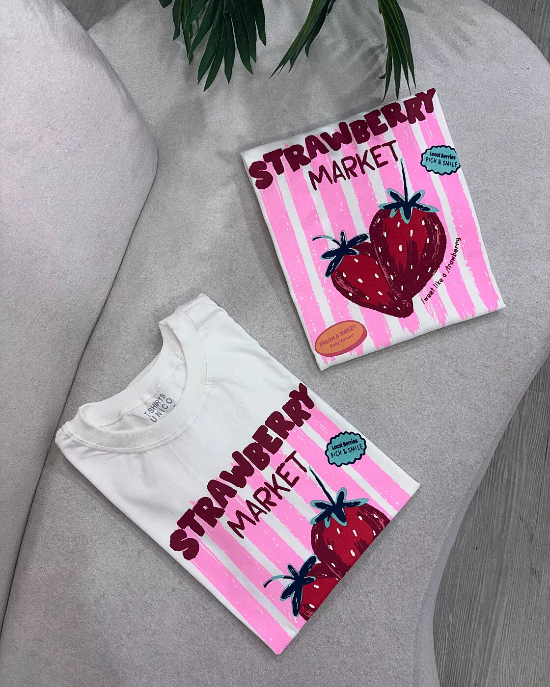 Tee Strawberry