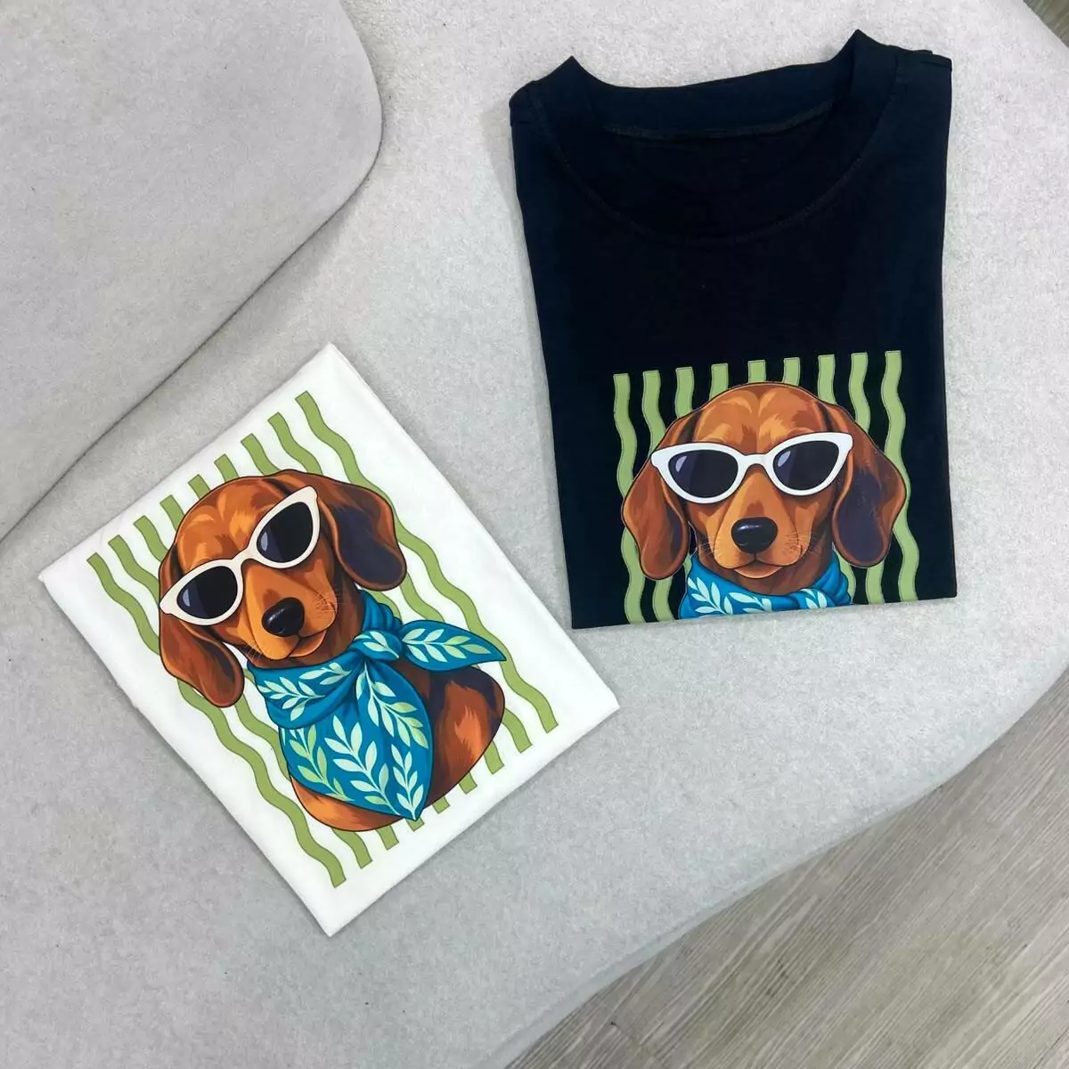 TEE TROPICAL DOG